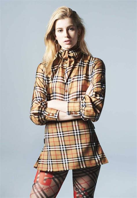 burberry vivienne westwood|Vivienne Westwood & Burberry's Collab is So Chic.